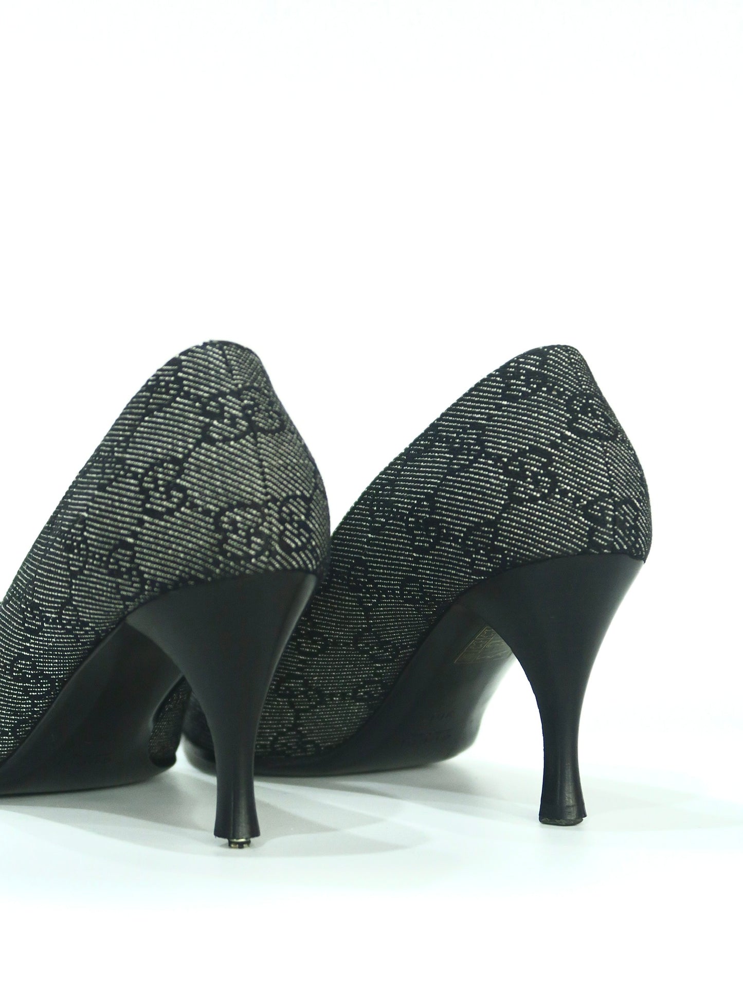 Gucci GG Bow Pointed Toe Pumps, IT 36