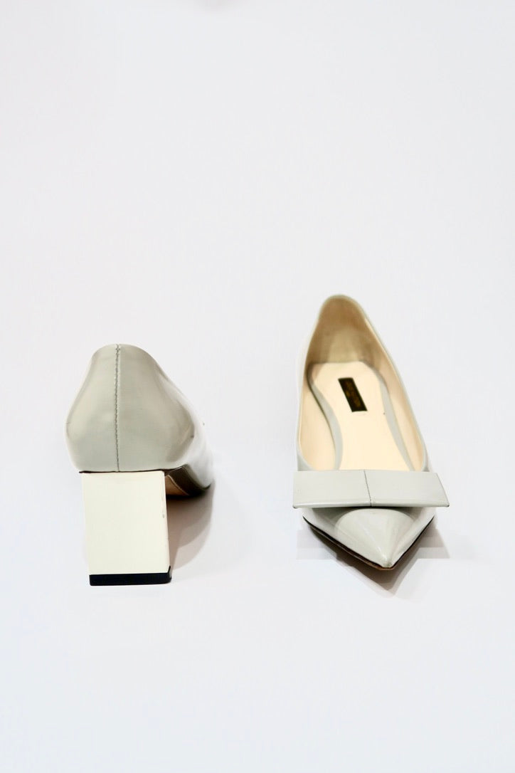 Louis Vuitton SS2013 Bow Heels, IT 35.5