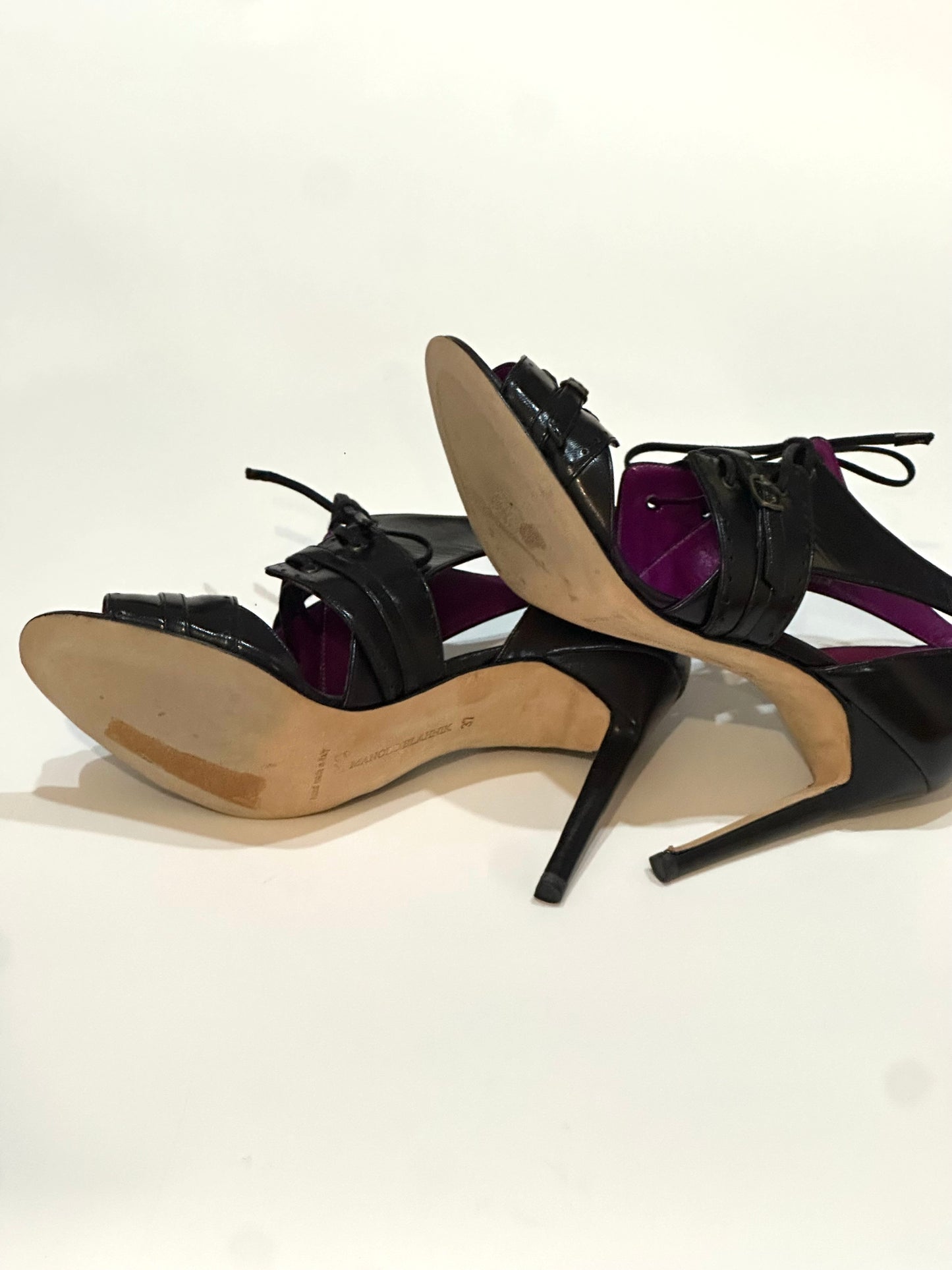 Manolo Blahnik Black Leather Heels, IT 37