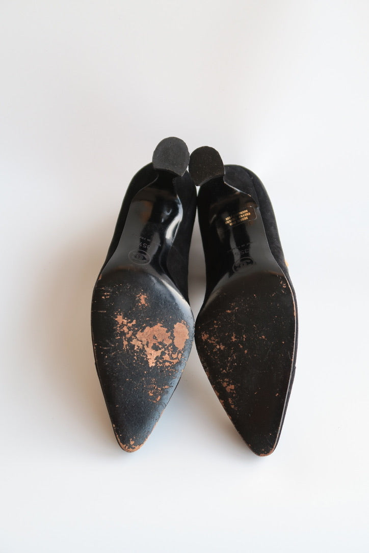 Chanel 90s Vintage Suede Heels, IT 35.5