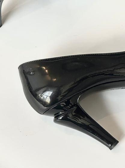 Chanel Two Tone Heels, IT 35.5