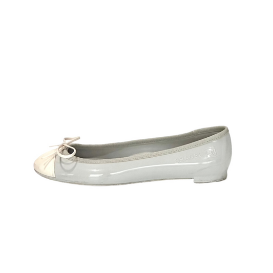 Chanel CC Grey Ballet Flats, IT 37
