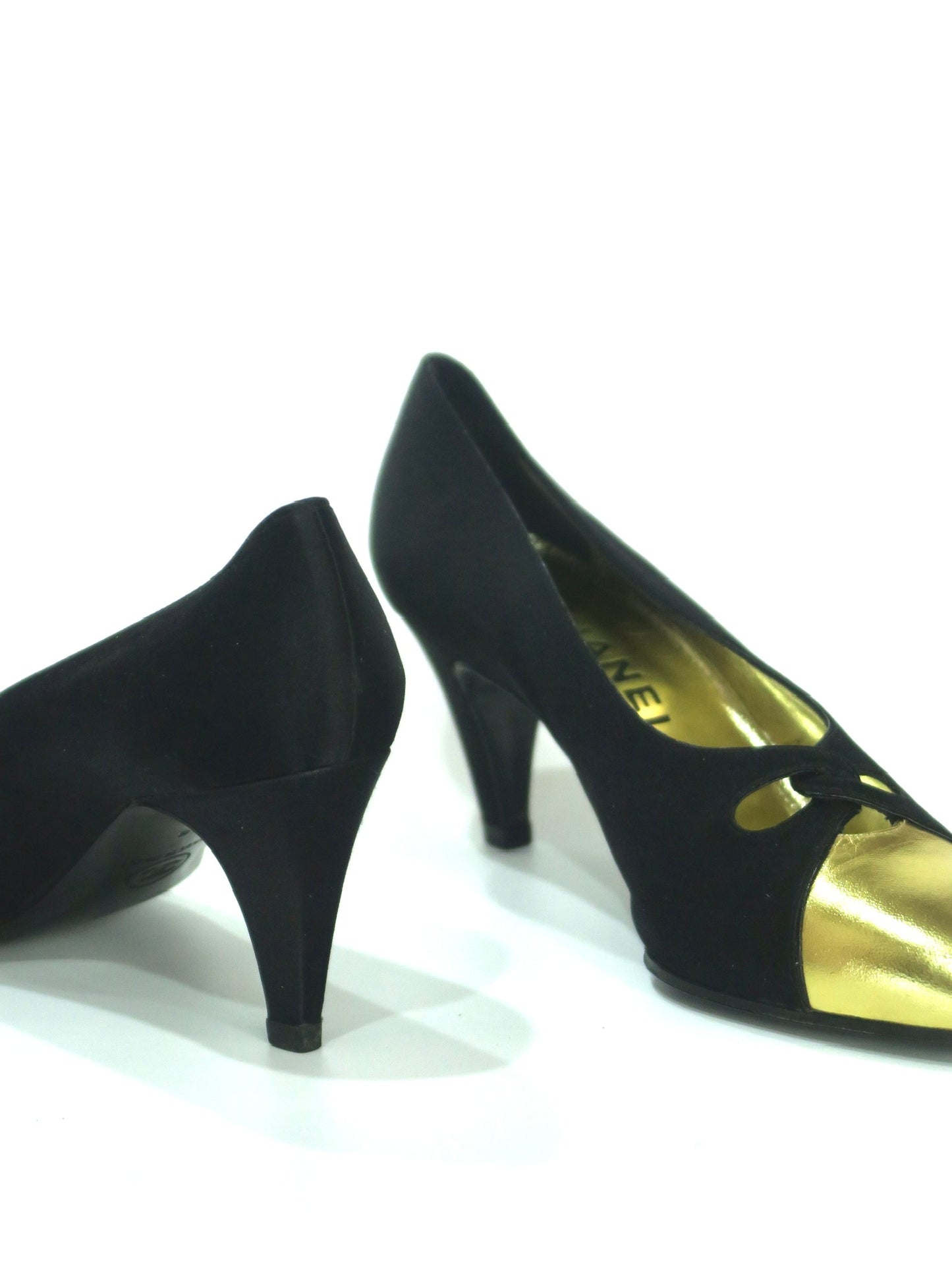 Chanel 90s Black Gold Pumps, IT 36