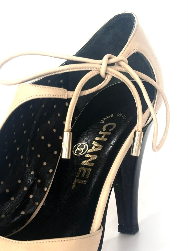 Chanel Side Tie heels, IT 37