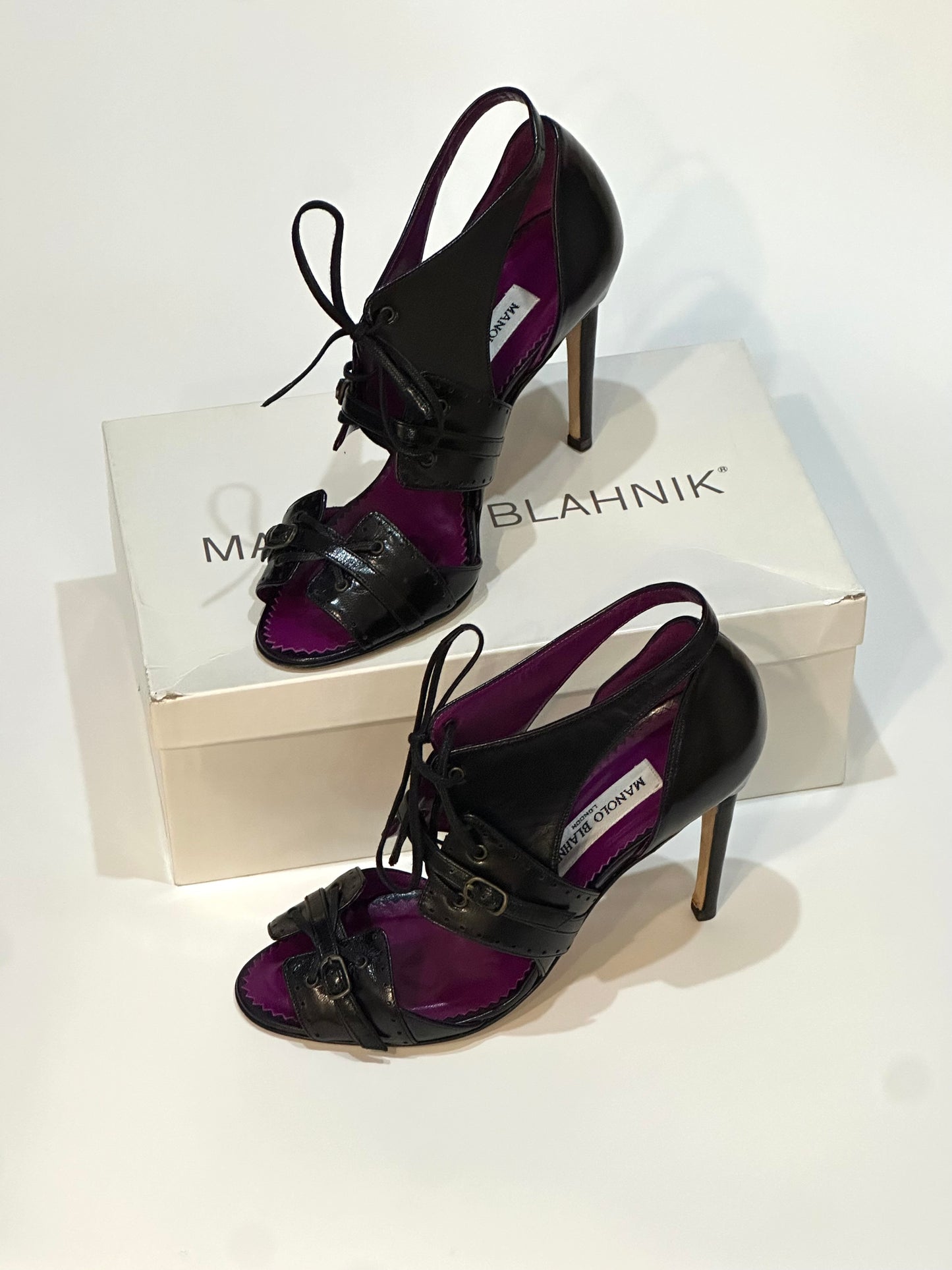 Manolo Blahnik Black Leather Heels, IT 37