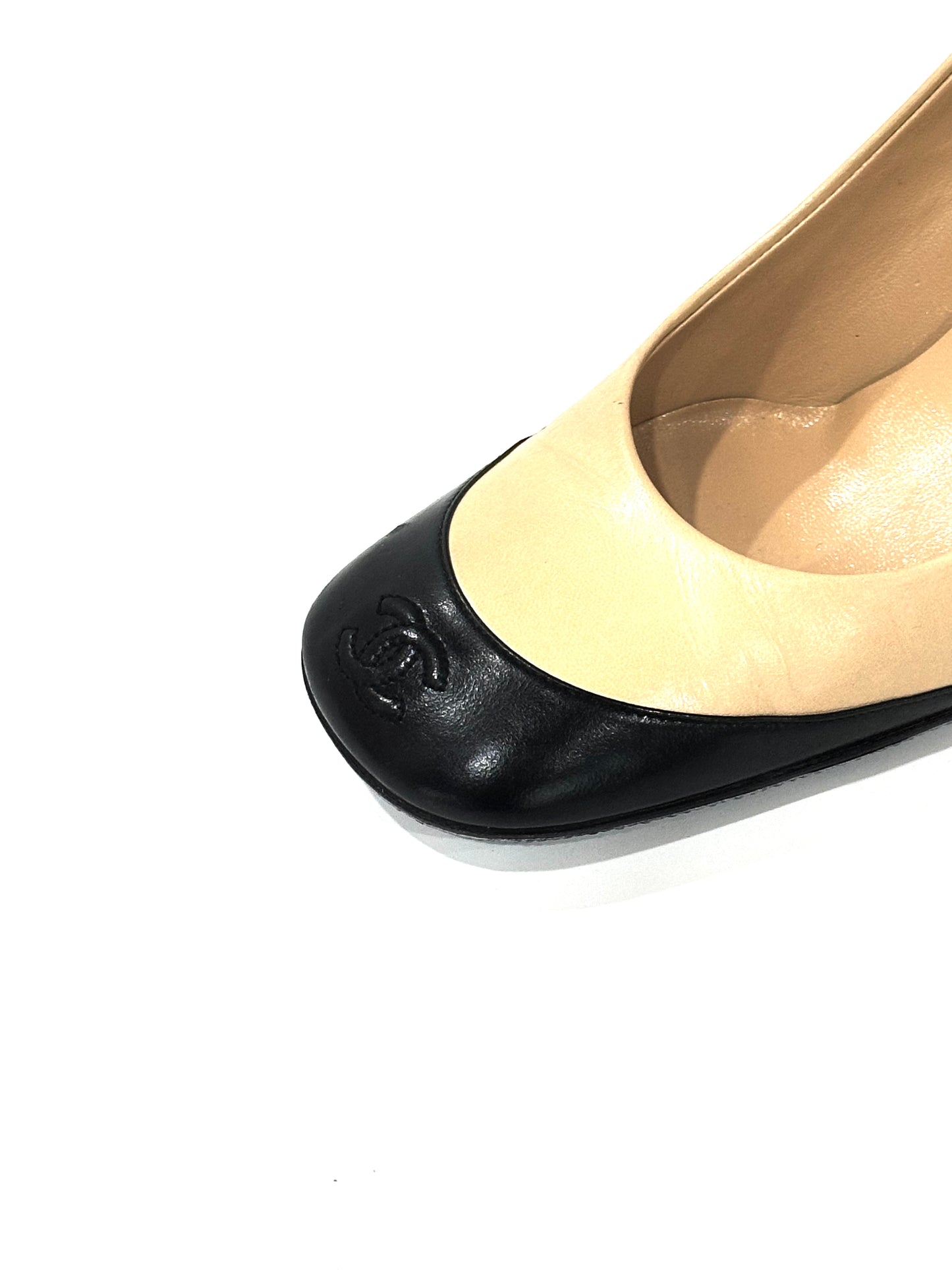 Chanel CC Bicolor Pumps, IT 37