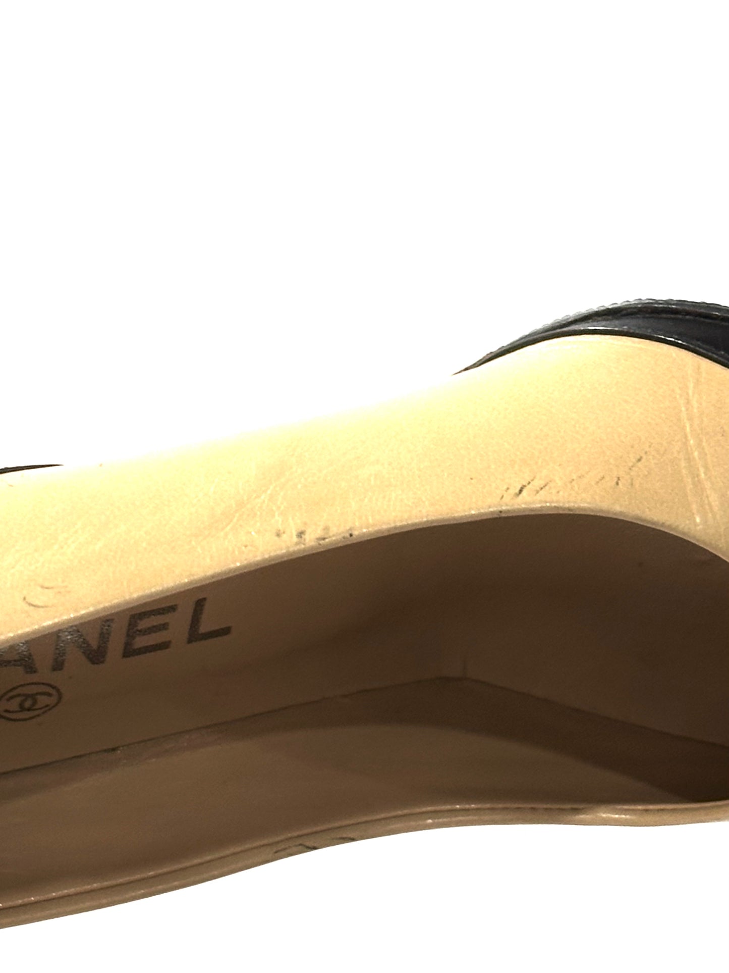 Chanel CC Bicolor Pumps, IT 37